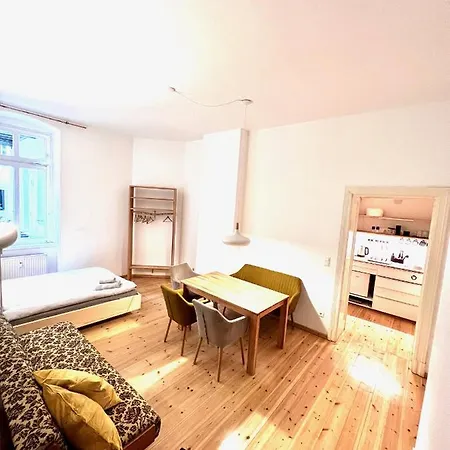 Gemuetliche 2-Zimmer-Wohnung Zentral Friedrichshain
